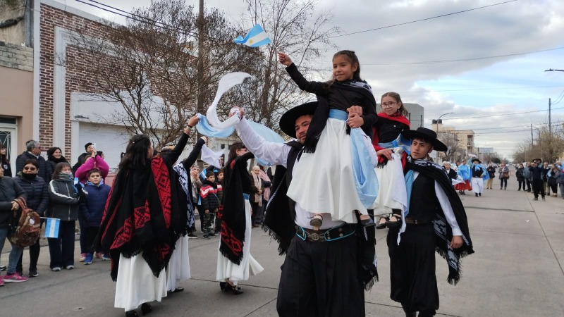 Pericn Nacional y ms en la fiesta popular organizada por la UCR